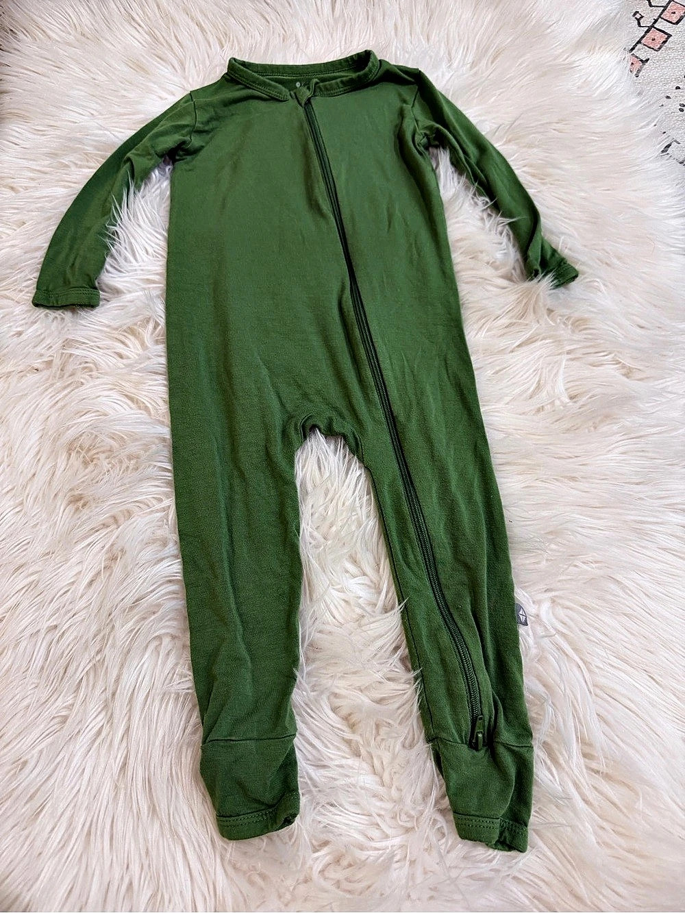 Kyte BABY Zippered Romper Size 2T